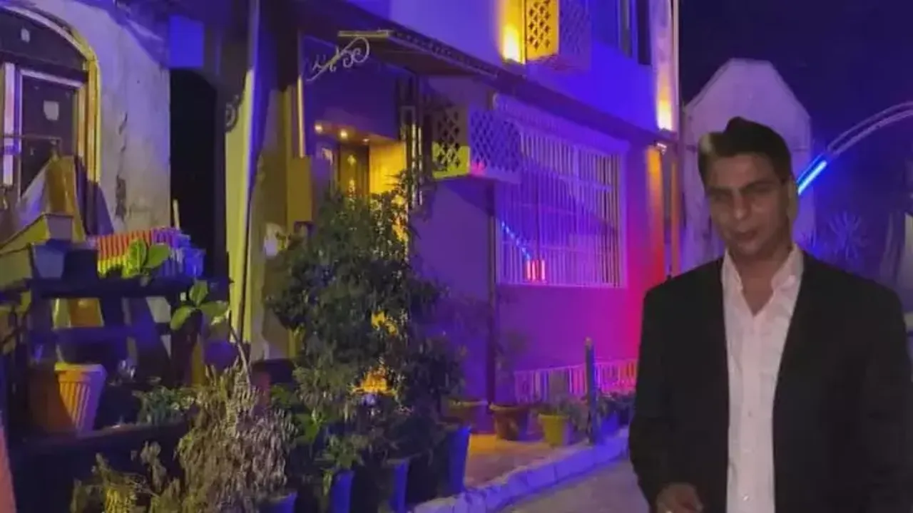 Fatih’te konakladığı otelde rahatsızlanan kişi hayatını kaybetti