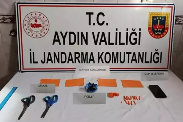 Aydın’da ‘zehir’ operasyonu: 1 g... Aydın’da ‘zehir’ operasyonu: 1 g...