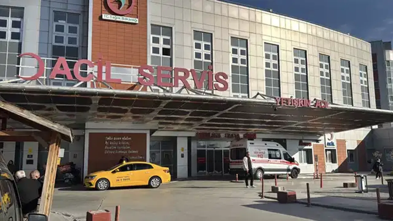 Gıda zehirlenmesi şüphesi… Bir öğrenci tedavi altına alındı!