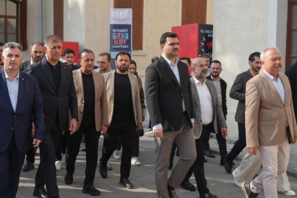 İnan’dan İzmir Kültür Yolu Festivali mesajı: Tugay... İnan’dan İzmir Kültür Yolu Festivali mesajı: Tugay...